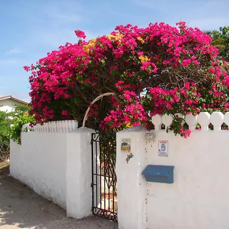 Villa Bougainvillea Aruba, The Tango Suite-3